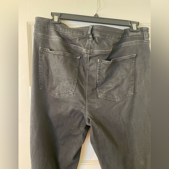 AE Next Level High-Waisted Kick Bootcut Crop Jean - Picture 6 of 11